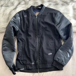 Men’s Zara Black & Grey Satin Bomber - S
